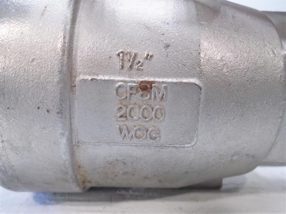 KF Contromatics 1-1/2" NPT CF8M Ball Valve, Type 8000, Model 04 LH M3